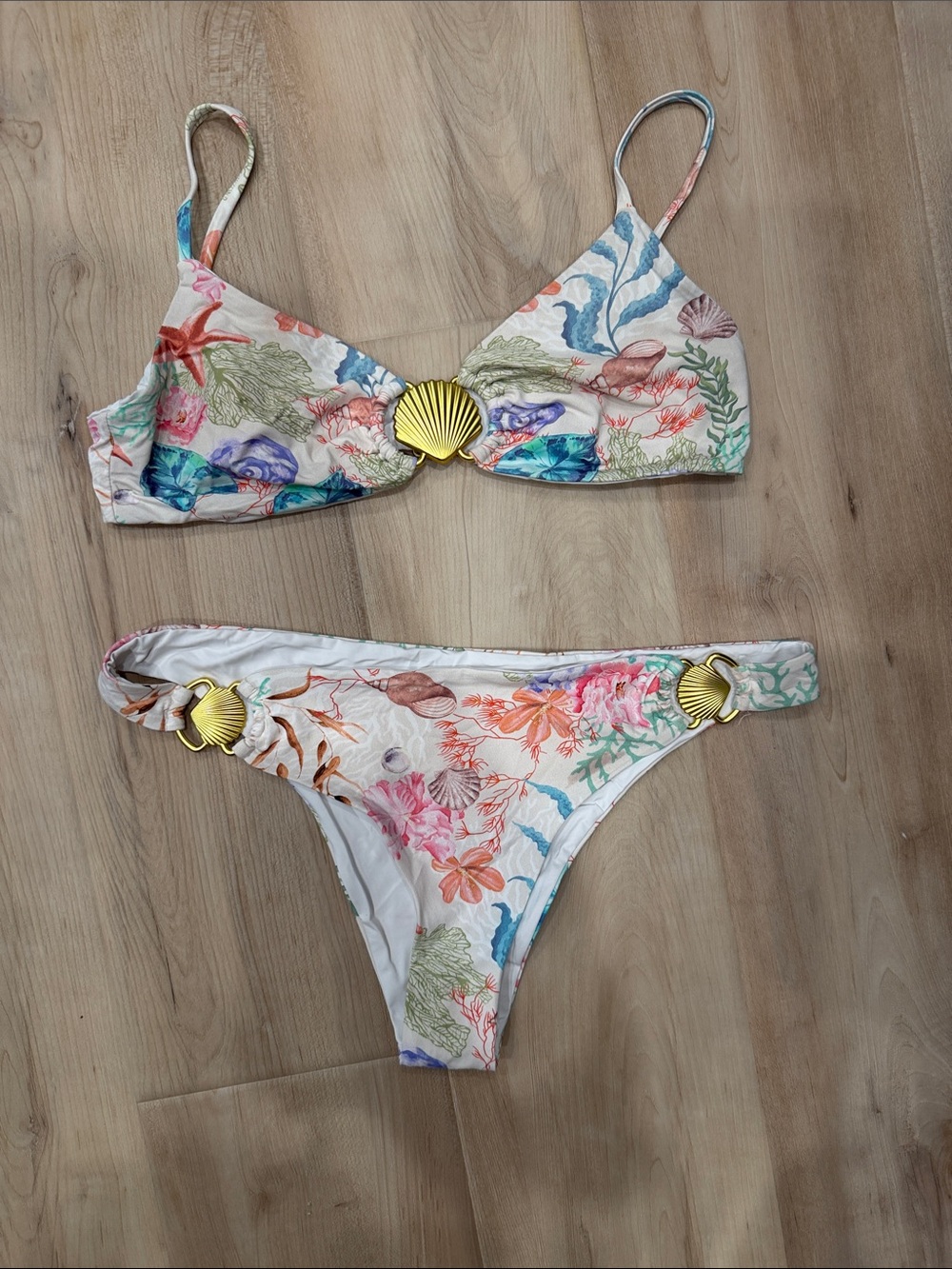 Seashell Accent Floral Bikini Set - Pastel Multicolor